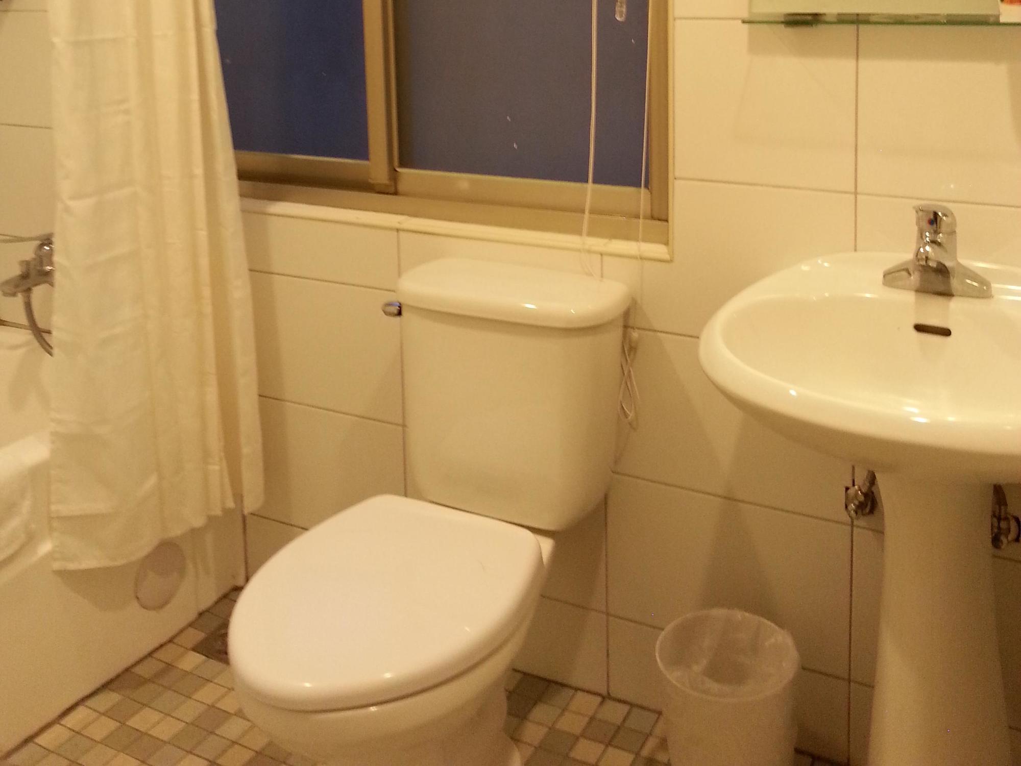 Holiday Fun Hostel Tajpej Kültér fotó